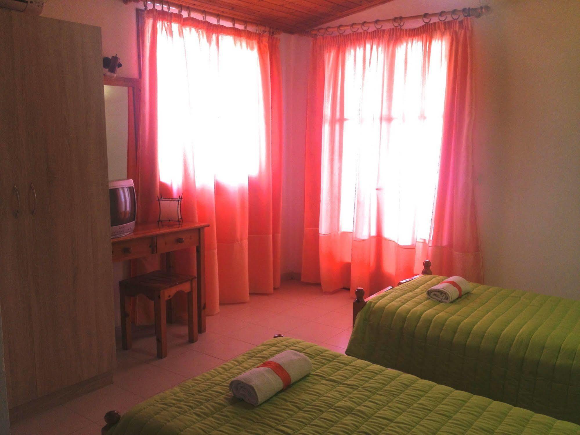 Ionian Breeze Apartments Kávos Dış mekan fotoğraf